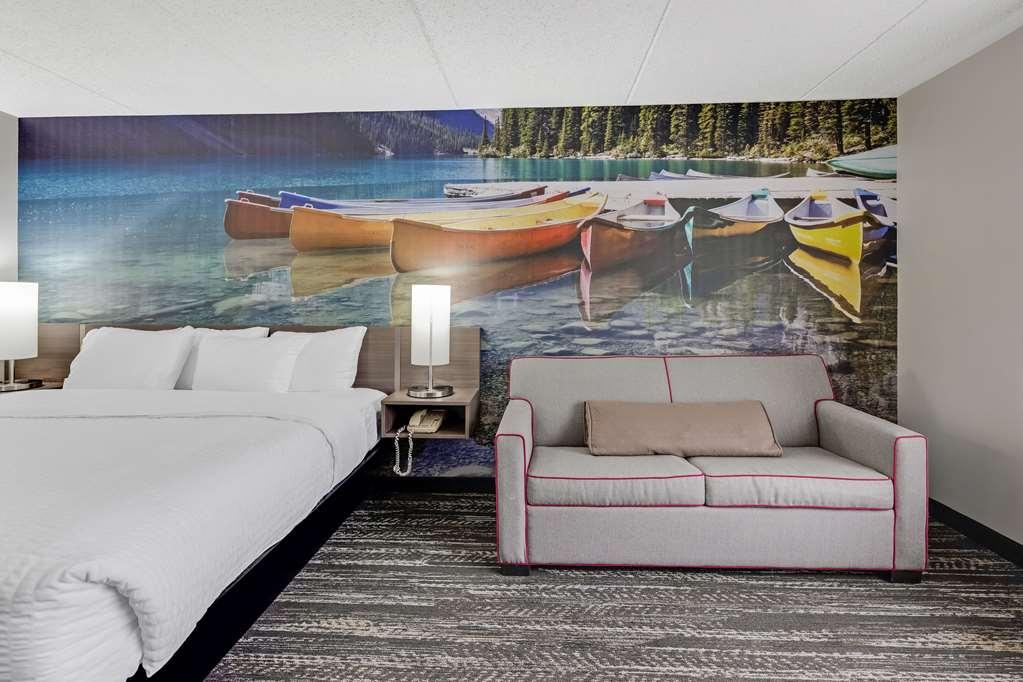 Clarion Pointe Near Erie Casino Ξενοδοχείο Δωμάτιο φωτογραφία