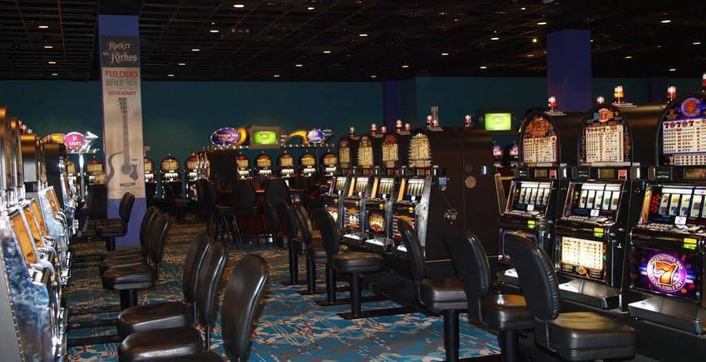 Clarion Pointe Near Erie Casino Ξενοδοχείο Εξωτερικό φωτογραφία